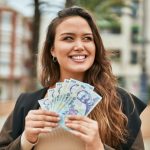 Femeile Antreprenor, 200.000 lei în 2026: Atenție la ANAF!