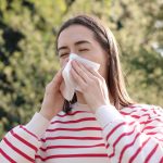 O femeie a strănutat viermi: Infecție șocantă, un caz rar