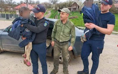 Pădurarul Aurel Frandeș, angajat al Direcției Silvice Mureș, a fost recompensat pentru curajul și determinarea de care a dat dovadă în salvarea a două fetițe dispărute în Târnăveni