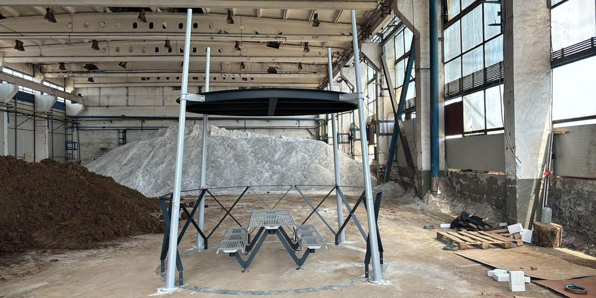 Exclusiv: Foisoare stradale de lux, cumpărate de Primăria Sectorului 4, bat prețul unui apartament