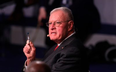 Rusia și Iranul, două state tot mai apropiate pe fondul conflictului din Ucraina, formează o alianță considerată „inseparabilă” de foști oficiali americani