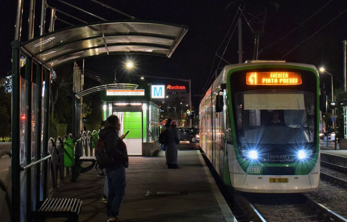 Programul transportului public în București, de Paște: Ce rute circulă