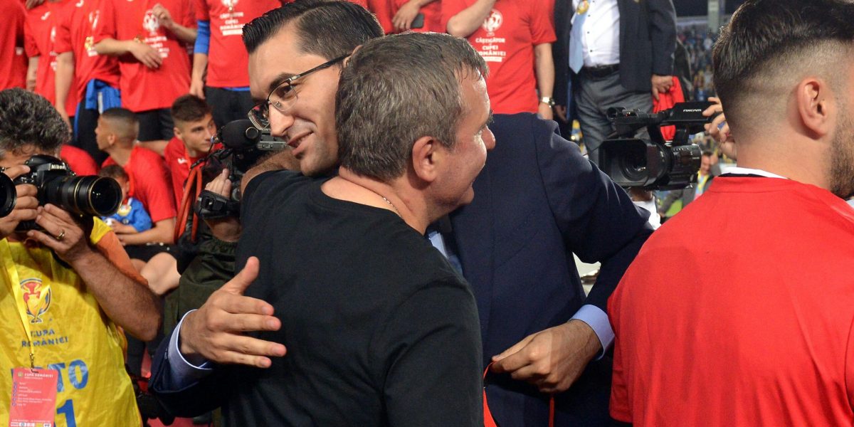 FRF, MEGA-CHELTUIELI pentru apropiații lui Gică Hagi: Ce salarii primesc