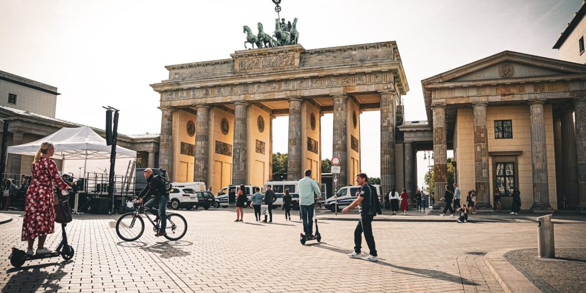 Berlin: Turiștii, plătiți să strângă gunoi. O nouă măsură pentru curățenie