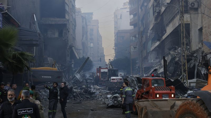 O serie de lovituri masive ale Israelului în Liban, miercuri, au stârnit un val de condamnări internaționale, după ce au provocat moartea a 182 de persoane și rănirea altor 890, punând în pericol fragila încetare a focului dintre Statele Unite, Israel și Iran