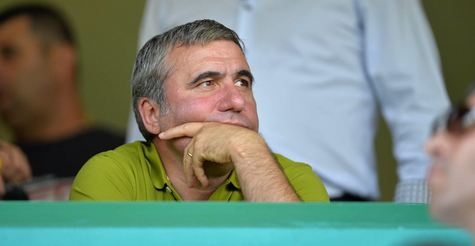 Gică Hagi, numit selecționer al echipei naționale de fotbal a României Gică Hagi este așteptat să preia funcția de selecționer al echipei naționale de fotbal a României imediat după ce Mircea Lucescu își va încheia mandatul