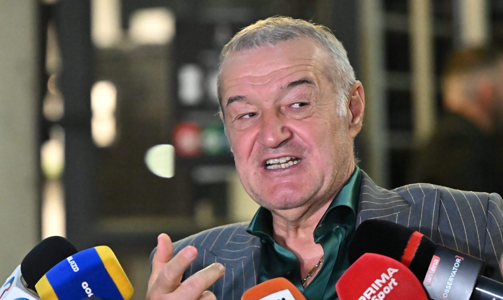 Becali, după interdicția CCR privind marca Steaua: „Nu renunț niciodată”