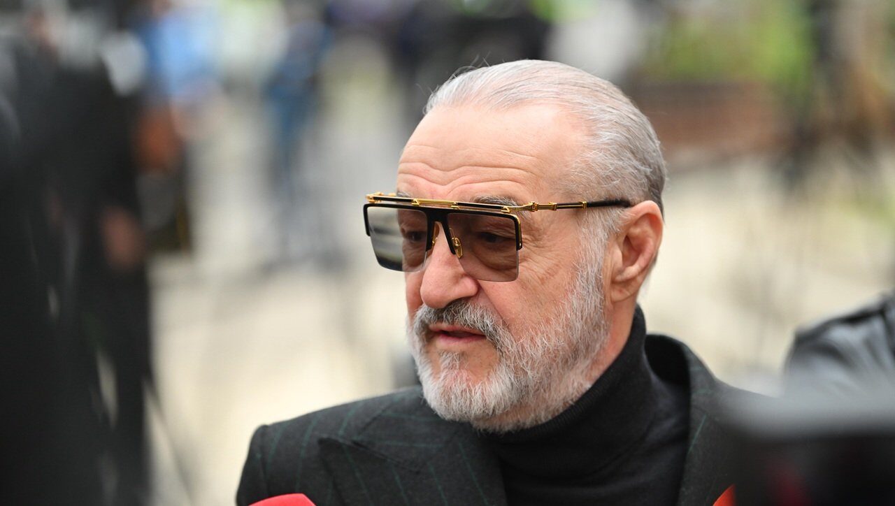 Becali, verdict tranșant la TV de Paște: „Niște jaloane!”