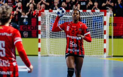 Lupta pentru titlu în handbalul feminin: Bistrița și CSM București, față în față Lupta pentru supremația în Liga Națională de handbal feminin devine tot mai aprigă, cu Gloria Bistrița și CSM București duelându-se pentru primul loc