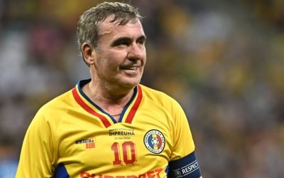 Hagi, noul selecționer: Contract pe patru ani și „curățenie” la echipa națională Gheorghe Hagi, considerat „Regele fotbalului românesc,” va prelua conducerea echipei naționale de fotbal a României, parafând un contract valabil pentru următorii patru ani