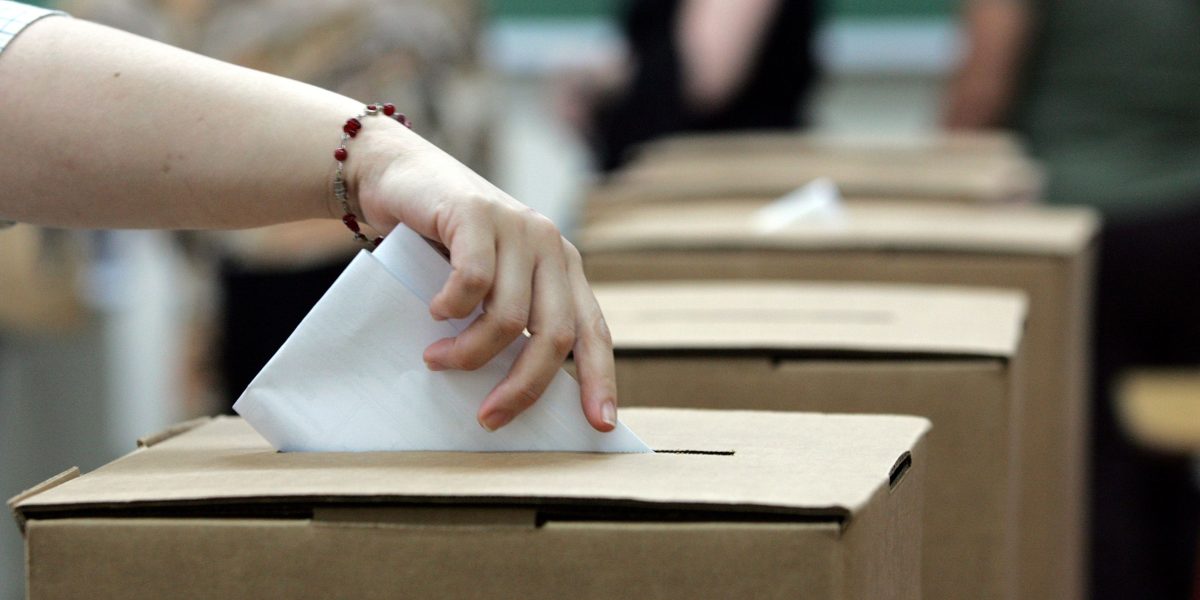 Ungaria la urne: Prezență mare la vot de la ora 7:00