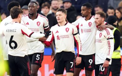 Liverpool, decizie SURPRIZĂ înainte de PSG! Cine îl înlocuiește pe Arne Slot