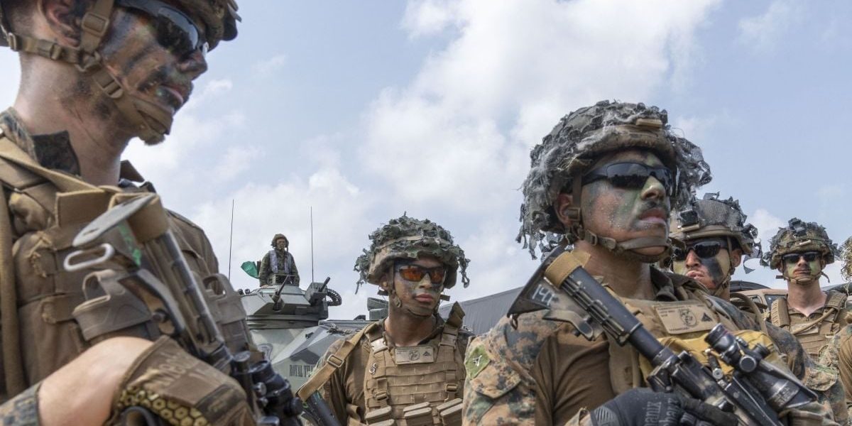 Trump trimite trupe: Iranul, pus sub presiune de SUA în Orientul Mijlociu