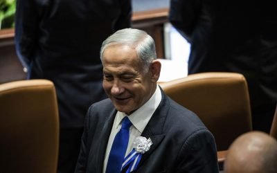 Netanyahu, acuzat de corupție: Trage de timp în proces