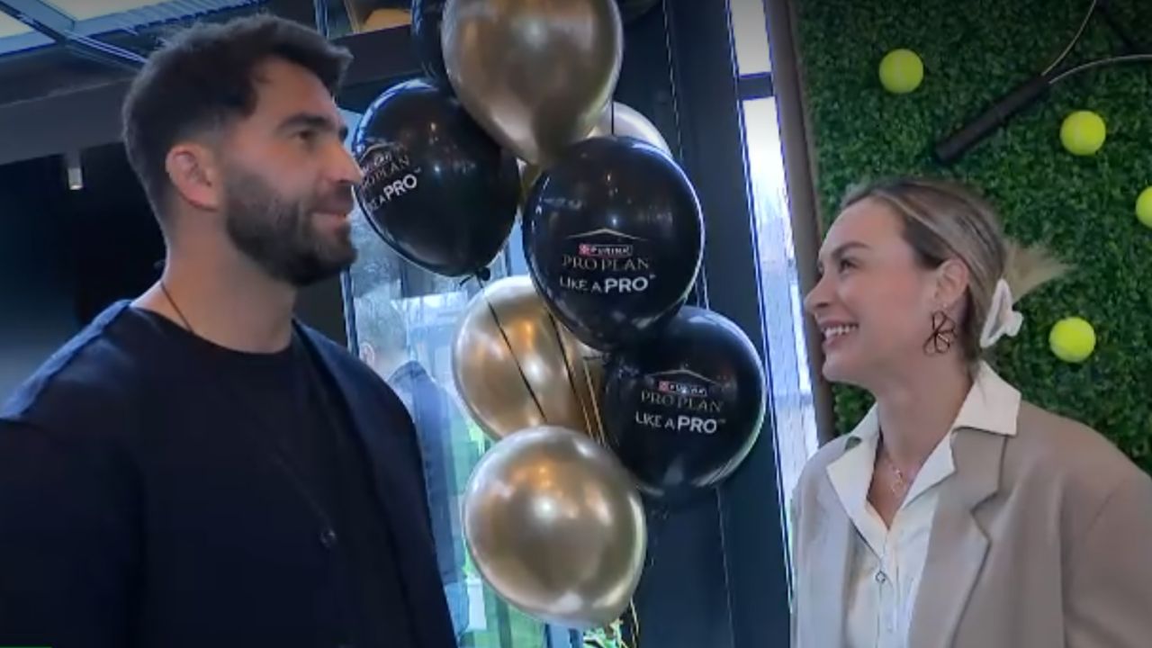 TECĂU ȘI BOGDAN, SPORTIVII ROMÂNI CARE AU GĂSIT COMPANIA ANIMALELOR DE COMPANIE DUPĂ RETRAGEREA DIN TENIS FOSTUL TENISMAN Horia Tecău și Ana Bogdan, doi dintre sportivii români cu notorietate, și-au exprimat în mod repetat afecțiunea față de natură