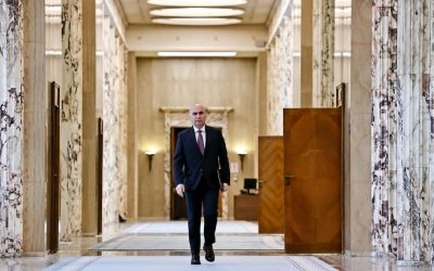 Premierul României, Ilie Bolojan, a declarat că responsabilitatea pentru reducerea bugetului Înaltei Curți de Casație și Justiție (ICCJ) aparține Parlamentului, nu Guvernului