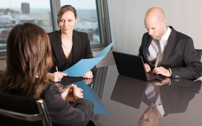 BCE pregătește o posibilă majorare a dobânzii: Ce înseamnă pentru români? Banca Centrală Europeană (BCE) se pregătește să majoreze ratele dobânzilor, o mișcare care ar putea afecta direct românii cu credite în euro