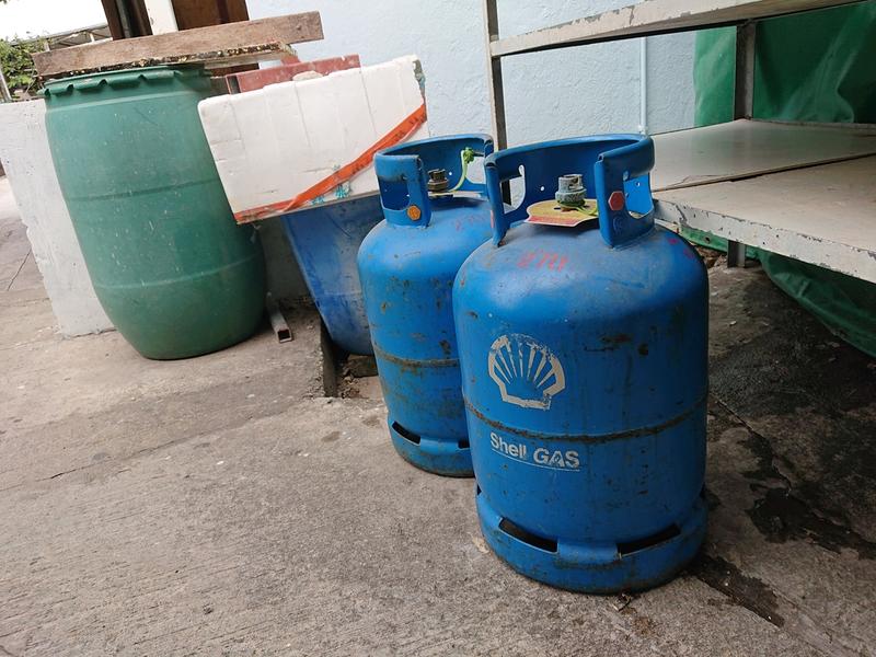 Ordonanța privind reducerea accizei la carburanți naște confuzie în rândul consultanților fiscali, care avertizează că, în forma actuală, ar putea majora prețul buteliilor de aragaz