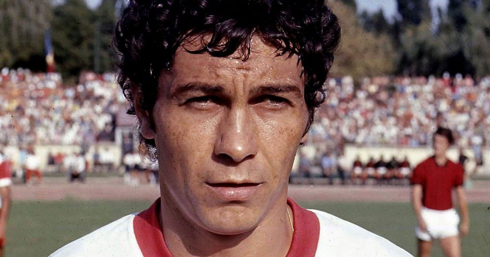 #voce record pentru mircea Lucescu: Intră pe teren la o vârstă de invidiat în liga 1