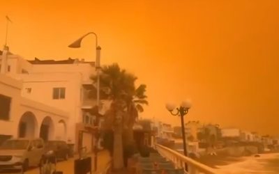 Cerul insulei Creta s-a colorat în portocaliu miercuri, din cauza unei furtuni puternice de nisip