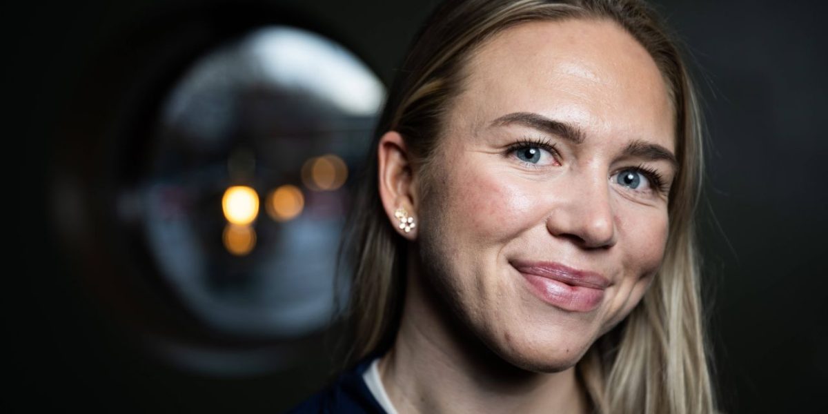 Cine e Jenny Carlson, bomba din handbalul feminin transferată la CSM București?