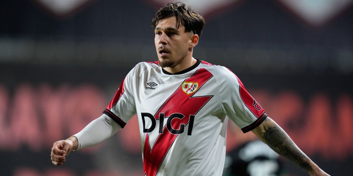 AEK Atena – Rayo Vallecano, duelul ROMÂNILOR Rățiu vs. Marin, ACUM pe Sport.ro