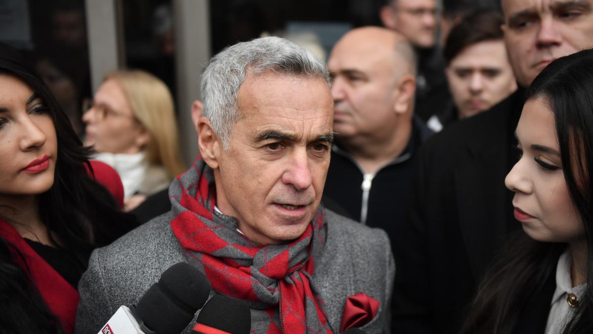 Începe judecata în dosarul de tentativă de lovitură de stat; Călin Georgescu, printre inculpați Curtea de Apel București a decis, joi, începerea judecății în dosarul în care Călin Georgescu și Horațiu Potra sunt acuzați de tentativă de lovitură de stat