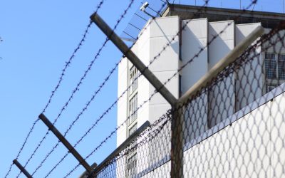 Înviere la Rahova: Ce-au primit deținuții în spatele gratiilor?