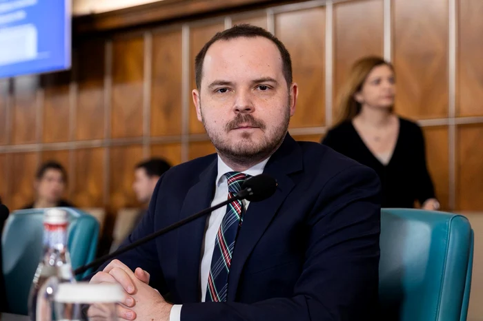 Datoria de 600 milioane euro: Unde se duc banii României?