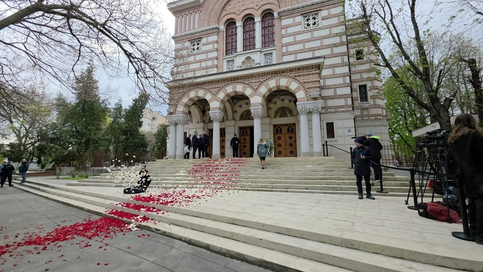 Moartea lui Mircea Lucescu: Bucureștiul şi-a luat adio de la ”Il Luce”