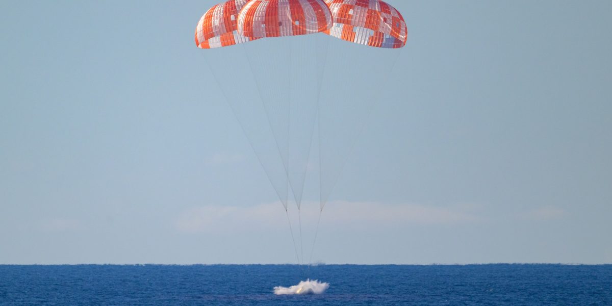 Integrity, succes fulminant: Aterizare reușită în Pacific!