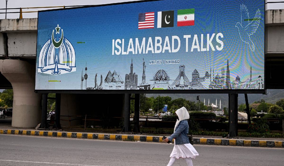 Negocieri SUA-Iran la Islamabad, ziua 43 de război. O navă, prin Strâmtoarea Ormuz