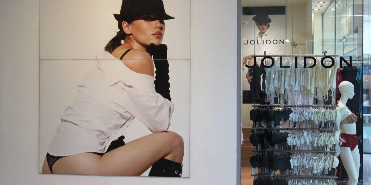 Brandul Jolidon, vedetă în lenjerie, intră-n insolvență: Ce urmează