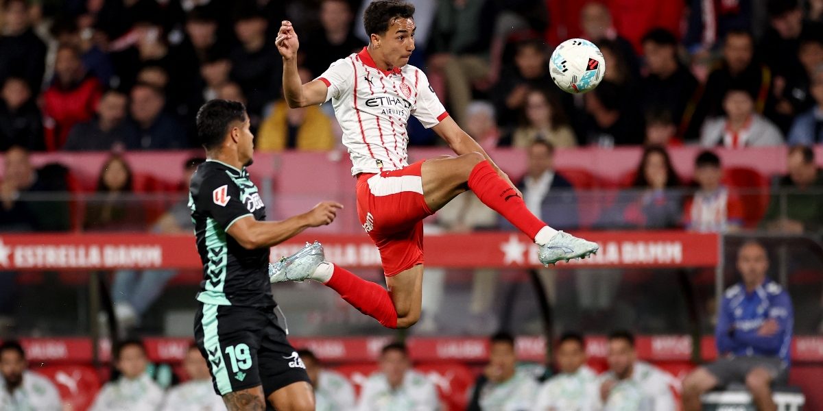 Declinul continuă: Columbienii de la Betis, tot mai jos în clasament