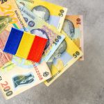 Cât costă instabilitatea politică: Leul, afectat de schimbările de guvern din România