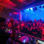 Cluburile din Londra, lovite de scăderea alcoolului: Reinventare sau faliment