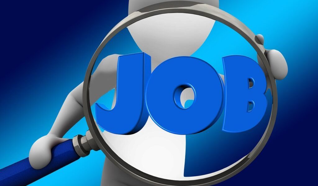 Luxemburgul oferă oportunități de angajare bine plătite pentru cei fără studii superioare Luxemburgul, o țară cunoscută pentru standardul său de viață ridicat, deschide porțile către oportunități de muncă pentru cei care nu dețin diplome universitare