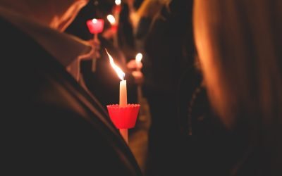 Istanbul: Creștinii, la Lumina Învierii, într-o biserică reabilitată de Mircea Lucescu