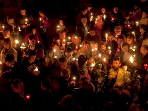 Ziarul Financiar: Paște Fericit, cu sănătate și pace în România