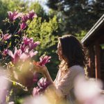 Copacul norocos: Tradiția care îți schimbă viața, plantat în aprilie!