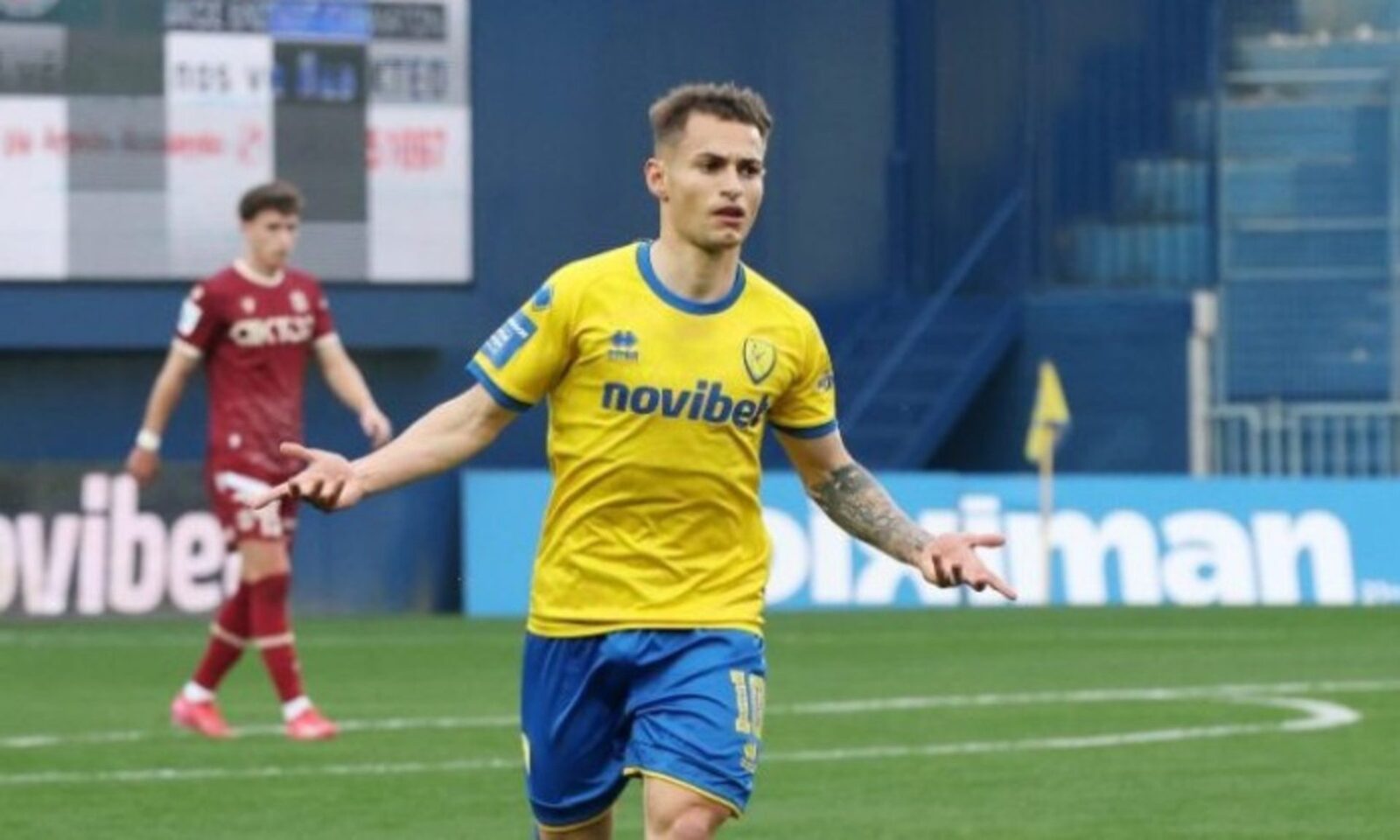 Mățan, fostul jucător de la Rapid, strălucește în Grecia: gol superb și driblinguri spectaculoase Alexandru Mățan, fostul mijlocaș al echipei Rapid, a marcat un gol de senzație în Grecia, pentru Panetolikos