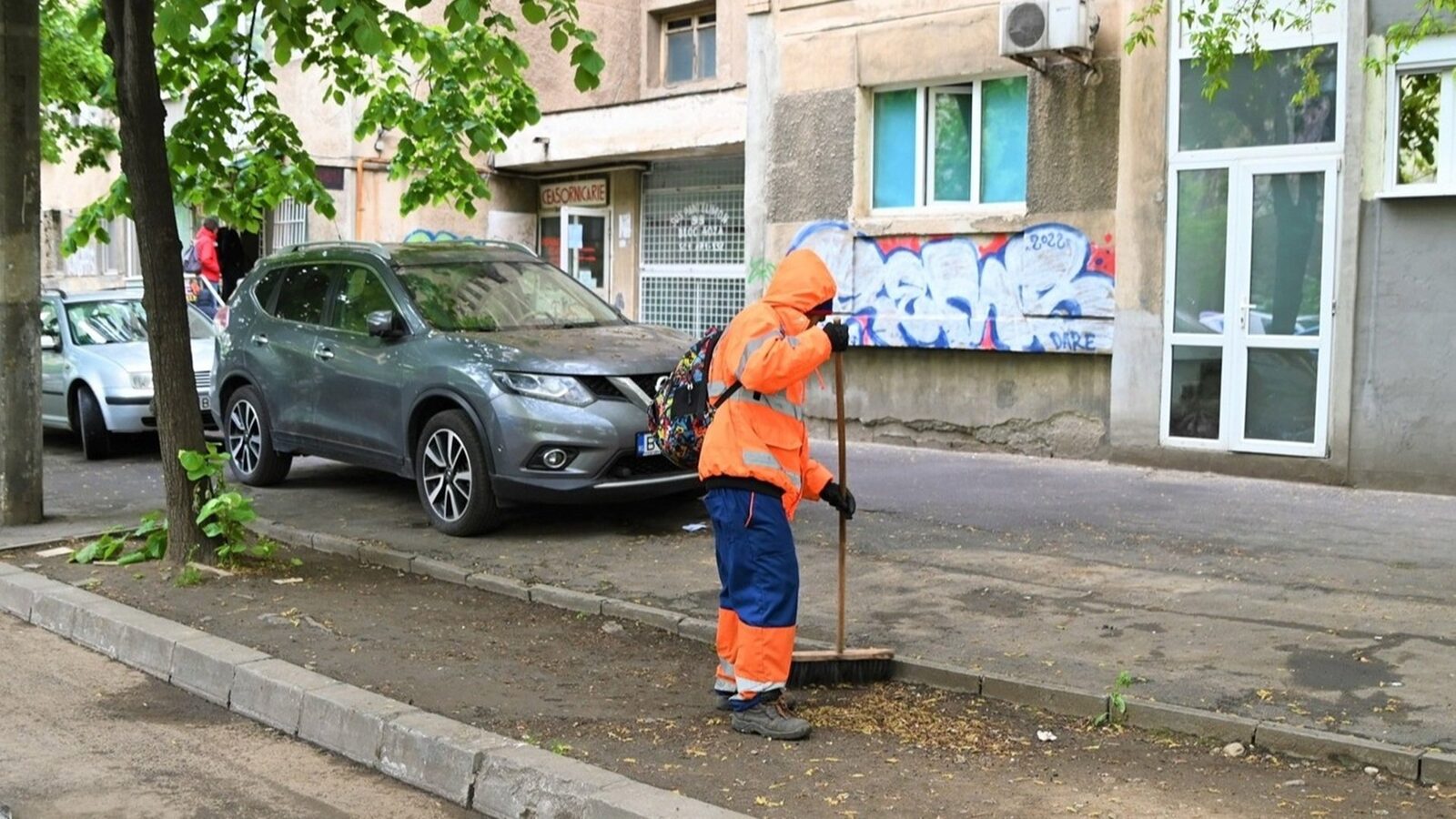 Primăria Sectorului 2 a plătit aproape 100.000 de euro pentru servicii de salubrizare neefectuate