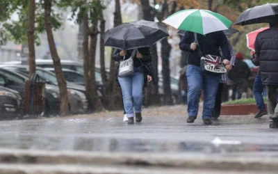 România se confruntă cu o scădere continuă a populației, în timp ce îmbătrânirea demografică se accentuează, conform datelor Institutului Național de Statistică (INS) valabile la începutul anului 2026