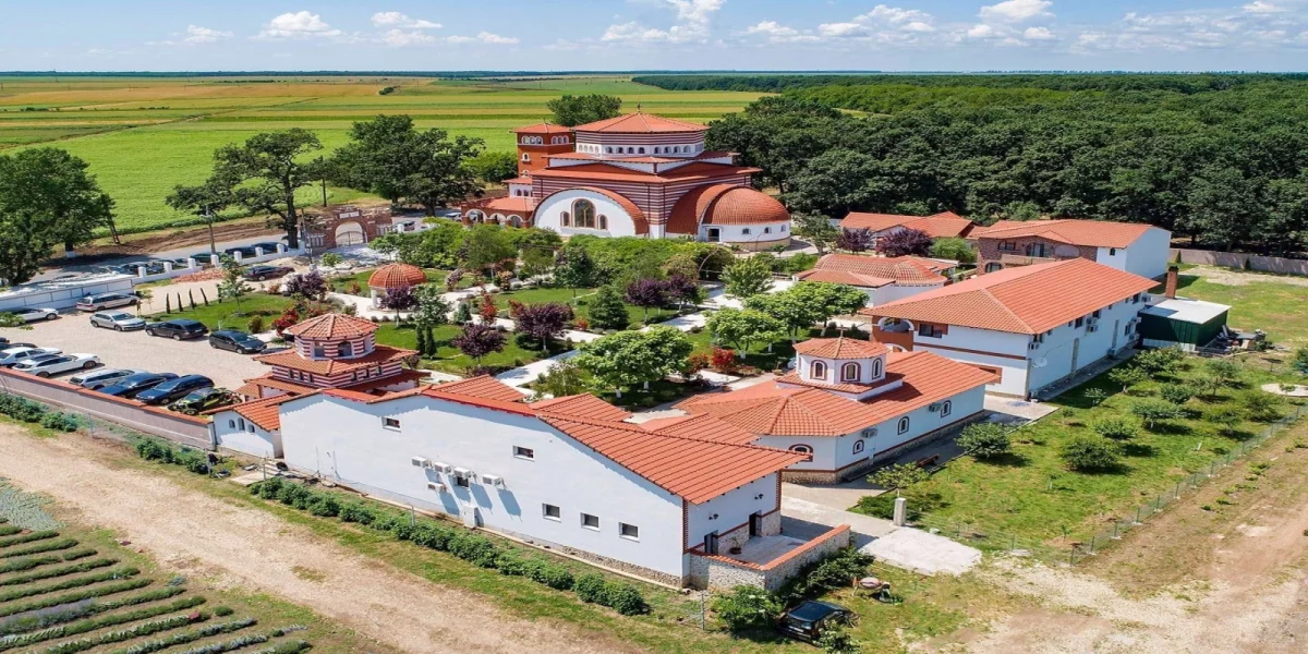 Premieră la Mănăstirea Pantocrator: Cinstitul Cap al Sf. Gheorghe, eveniment unic