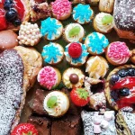 Desertul a detronat cozonacul de Paște: Cofetăriile, lovitură pe buget de criză