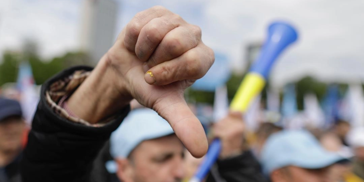 BNS cere negocieri cu liderii politici pentru o guvernare stabilă în România