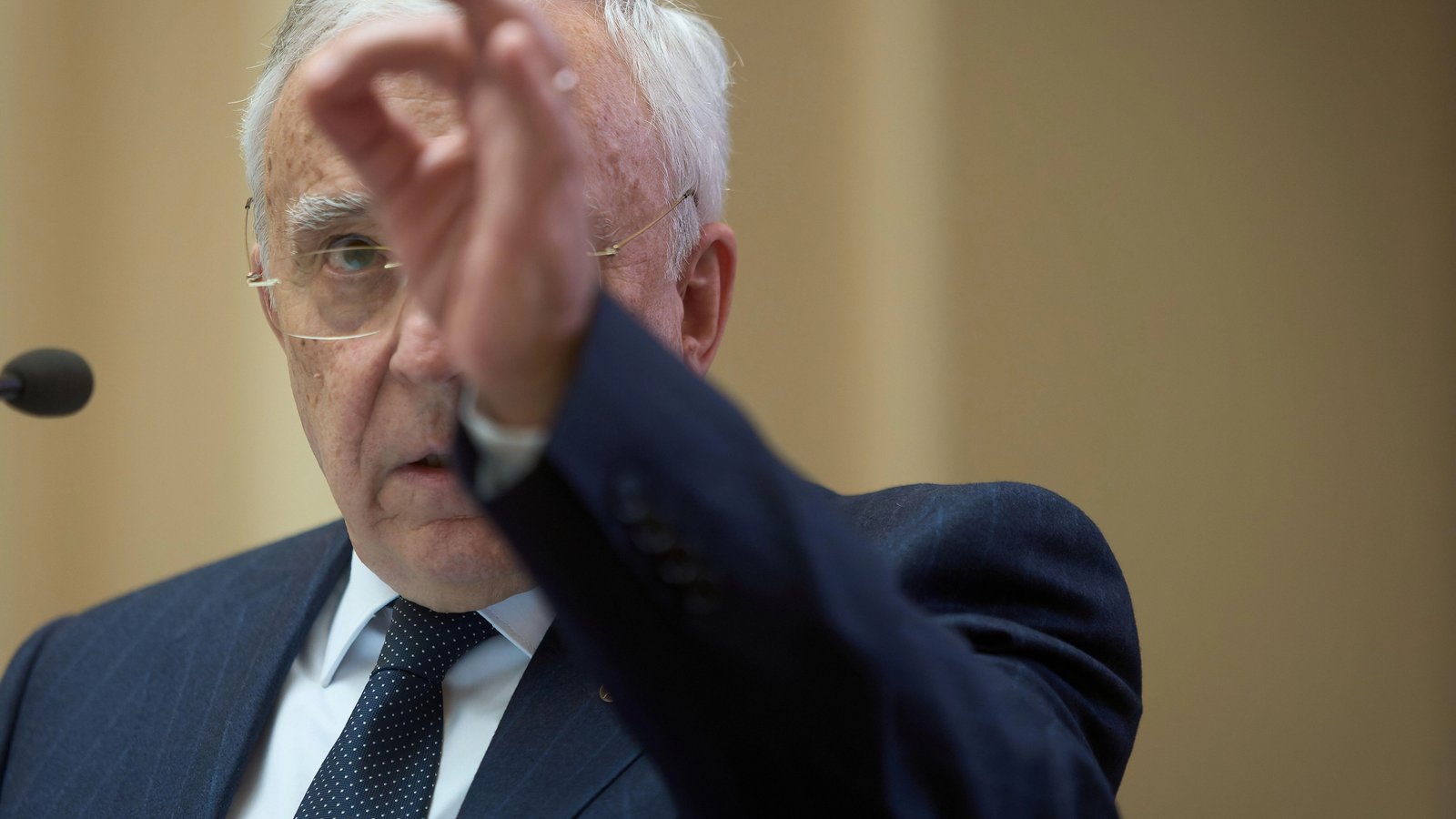 România are un proiect de țară clar: aderarea la OECD și apoi euro Banca Națională a României (BNR) indică faptul că România are deja un „proiect de țară” bine definit, reprezentat de demersurile pentru aderarea la Organizația pentru Cooperare și Dezvoltare Economică (OECD)