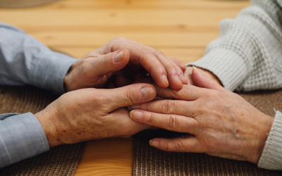 Când te DECLARĂ bătrân? Un studiu pe 14.000 de oameni dezvăluie vârsta