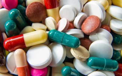 Administrația Trump intenționează să impună tarife de până la 100% pentru medicamentele brevetate importate de la companiile farmaceutice care nu au încheiat acorduri cu guvernul american pentru a reduce prețurile în Statele Unite, conform unui proiect de document obținut de CNBC