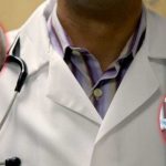 Fals medic a vândut concedii false pe net: Un milion de euro profit